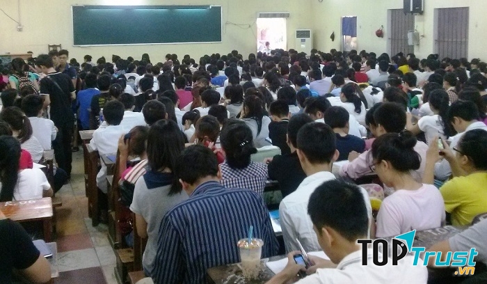 TRUNG TÂM LUYỆN THI ĐẠI HỌC TÔ HOÀNG