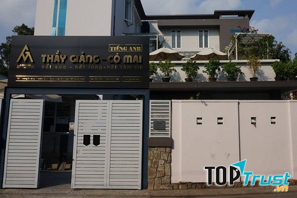 Trung tâm luyện thi Toeic Thầy Giảng – Cô Mai