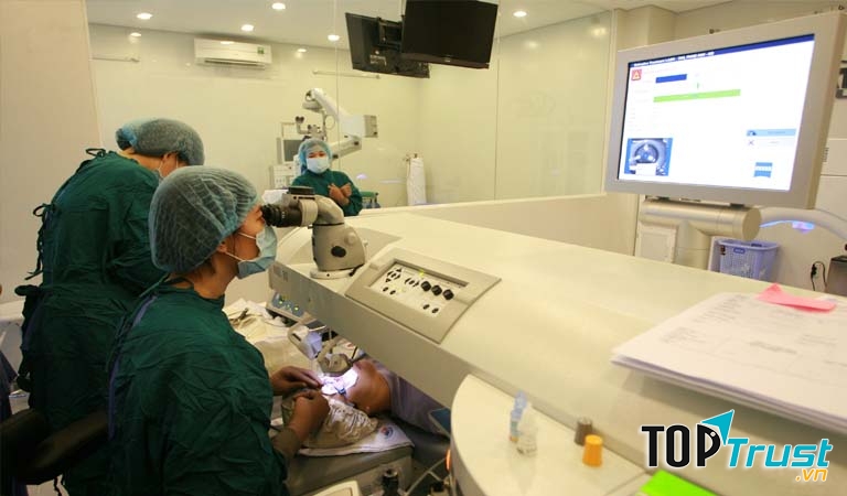 Trung tâm Mắt Kỹ thuật cao 30-4