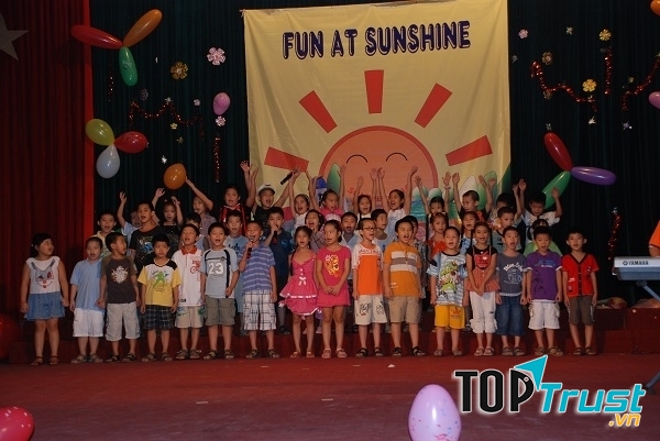 Trung tâm ngoại ngữ Ánh Dương