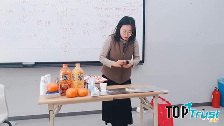 Trung tâm Ngoại Ngữ DECO