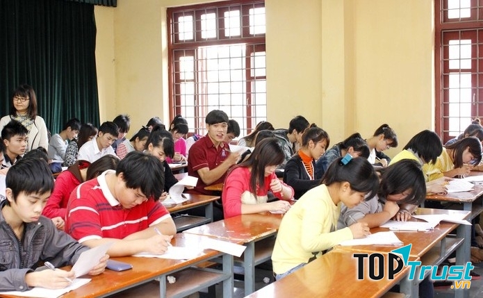 Trung Tâm Ngoại Ngữ Ecc ở Cầu Giấy, Hà Nội