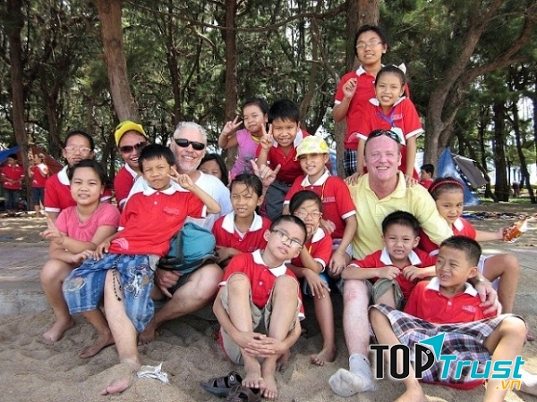 Buổi ngoại khóa của Trung Tâm Ngoại Ngữ Quốc Tế Cầu Vồng (Rainbow ILC)