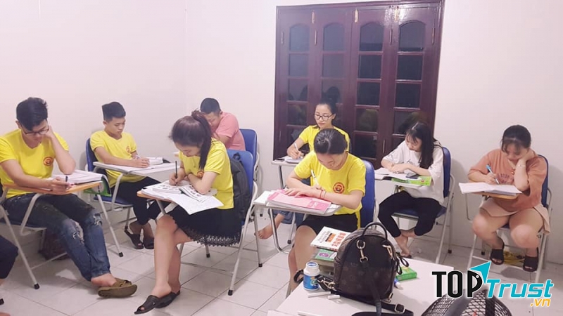 Trung tâm ngoại ngữ SDF