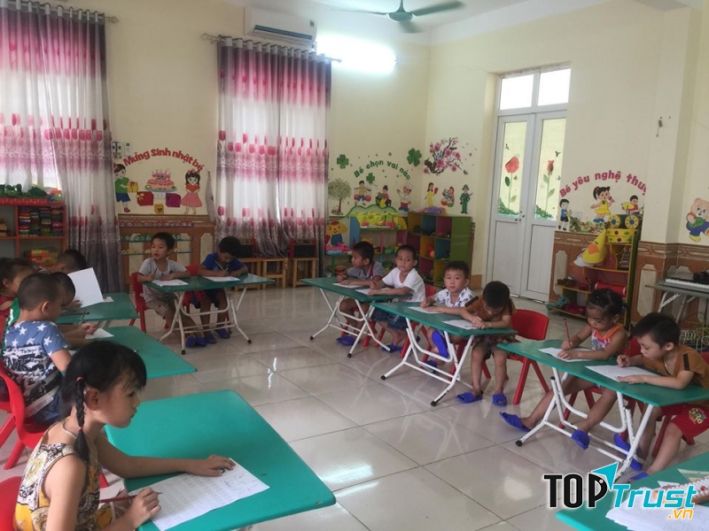 Trung Tâm Ngoại Ngữ Việt Trì