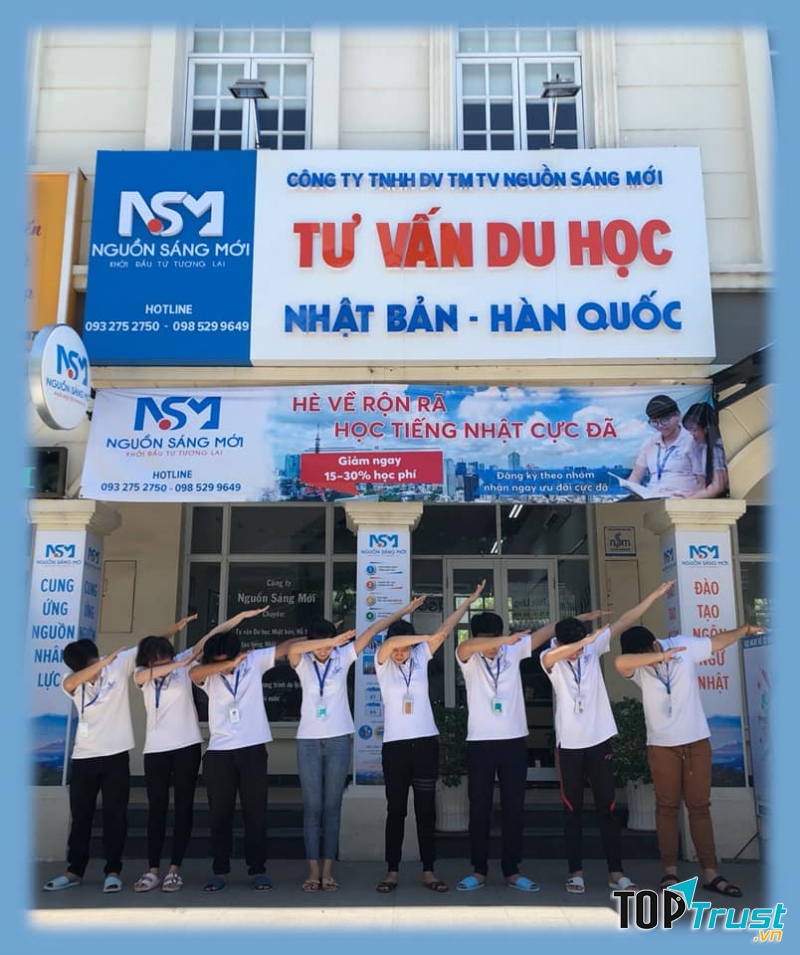 Trung tâm Nguồn Sáng Mới