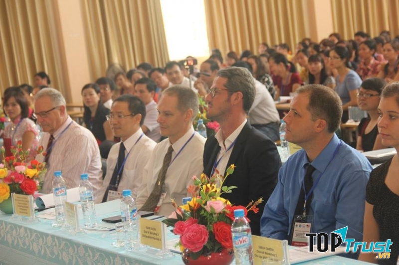 Hội thảo quốc tế