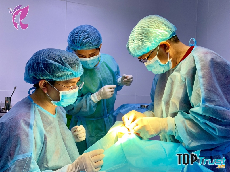 Trung tâm phẫu thuật thẩm mỹ Đại Học Đà Nẵng