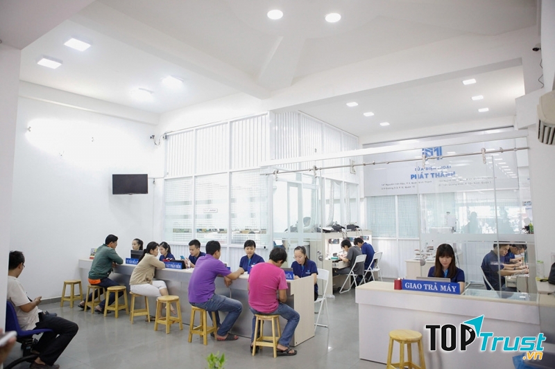 Trung tâm sửa chữa điện thoại Phát Thành