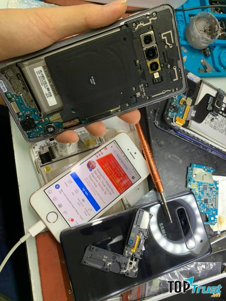 Trung tâm sửa chữa Hoàng Sơn Mobile