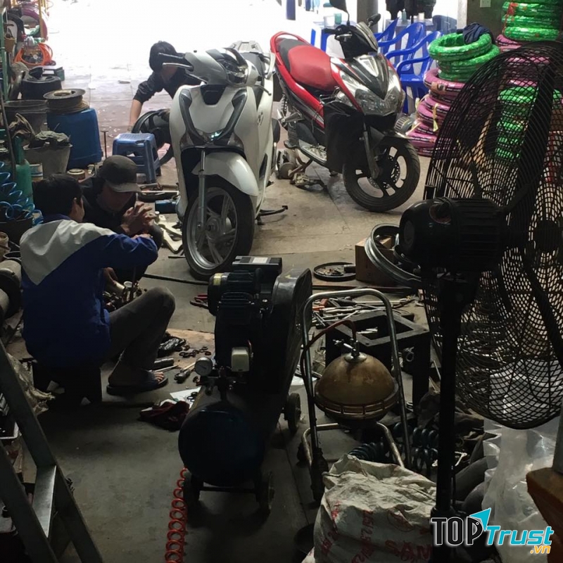  Trung tâm sữa chữa xe máy Huyền Sinh