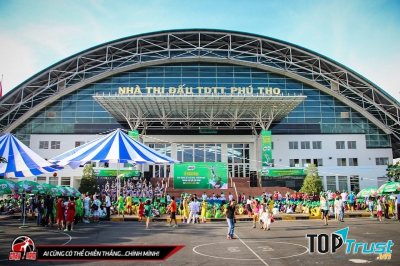 Nhà thi đấu TDTT Phú Thọ