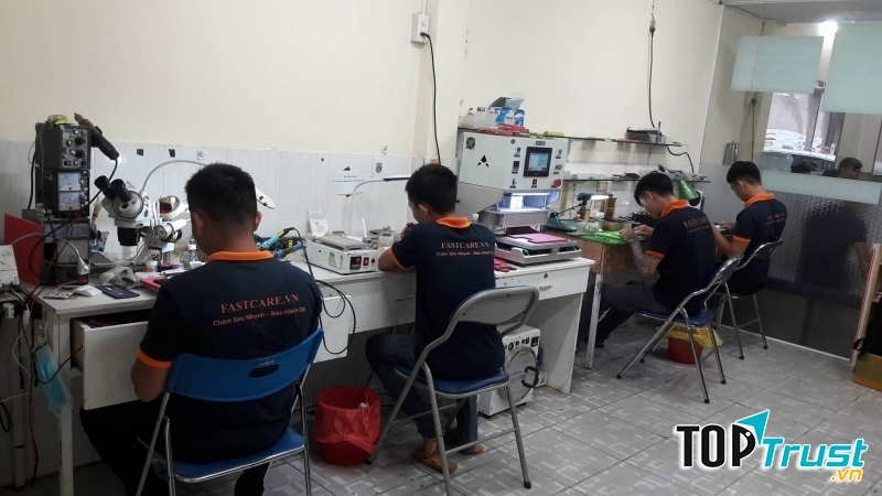 Trung tâm thay màn hình điện thoại Fastcare