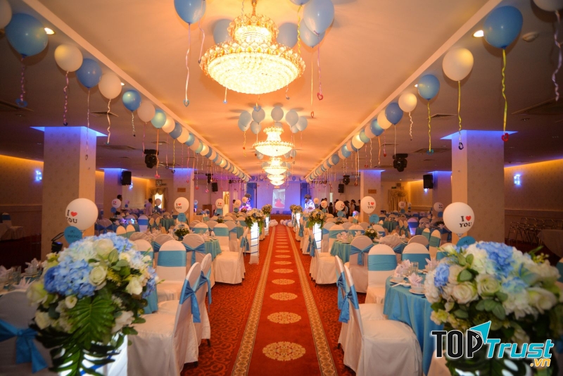 Trung tâm tiệc cưới hội nghị Sài Gòn phố Palace