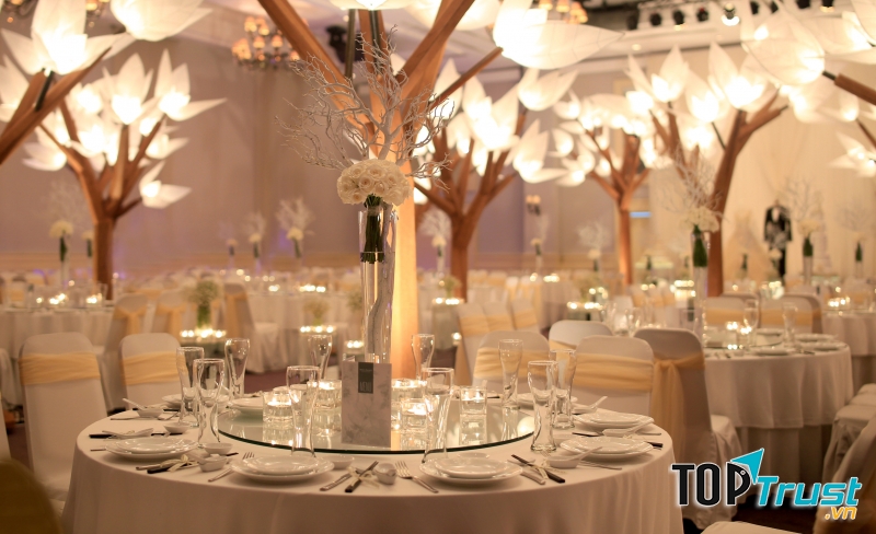 Trung tâm tiệc cưới White Palace