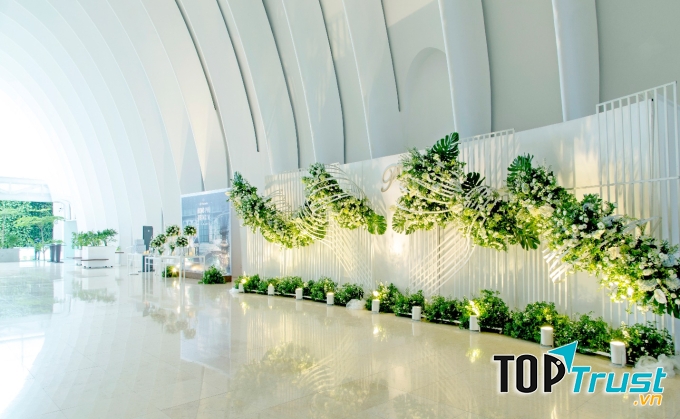 Trung tâm tiệc cưới White Palace
