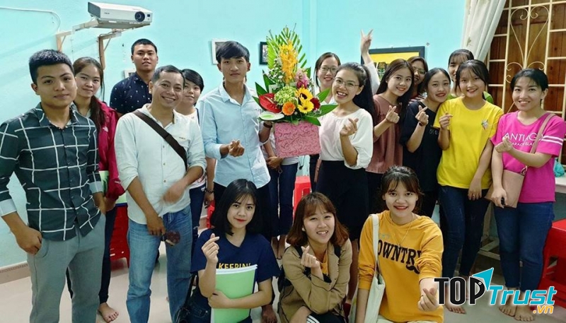 Trung tâm tiếng Hàn Huế - Ran Chô