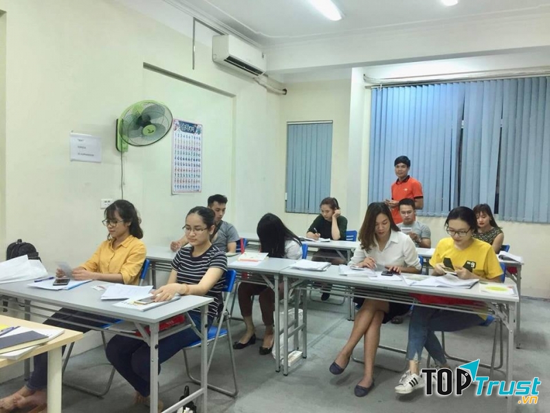 Trung tâm tiếng Hàn TOP