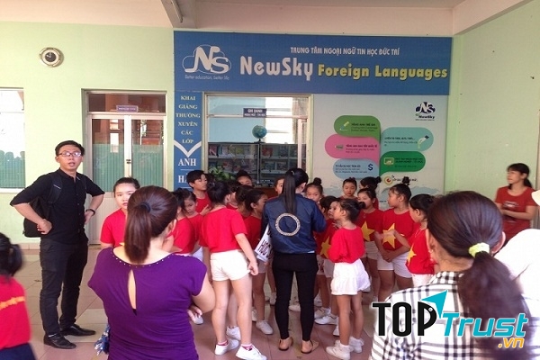 Trung Tâm tiếng Trung NEWSKY được thành lập và đi vào hoạt động từ năm 2001