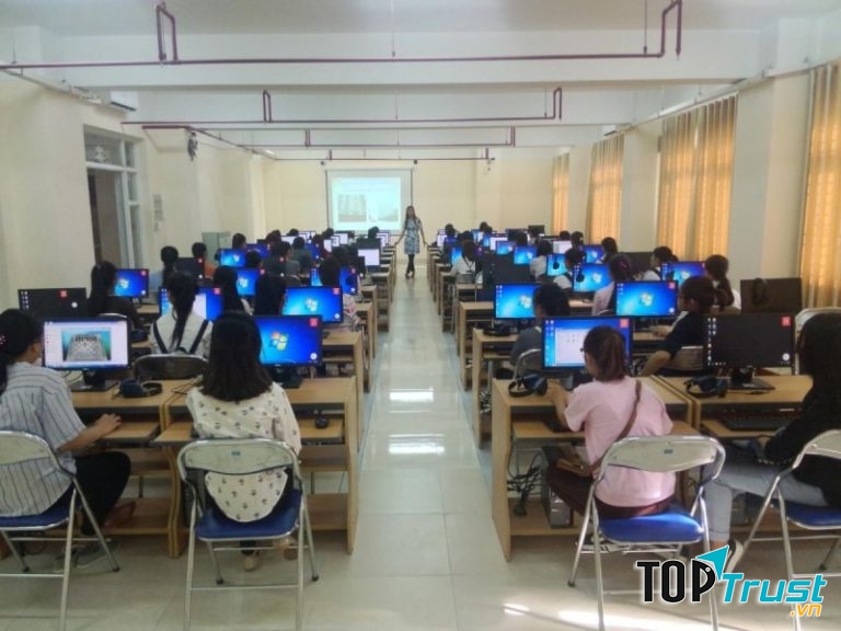 Trung tâm Tin học Duy Tân – Đà Nẵng