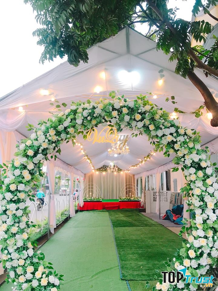 Trung tâm tổ chức sự kiện Quang Hưng