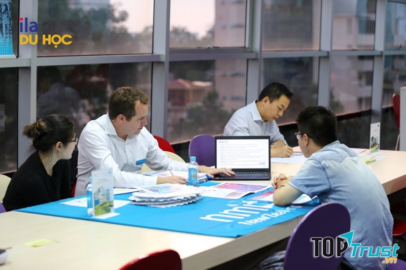 Trung tâm Tư vấn Du học ILA