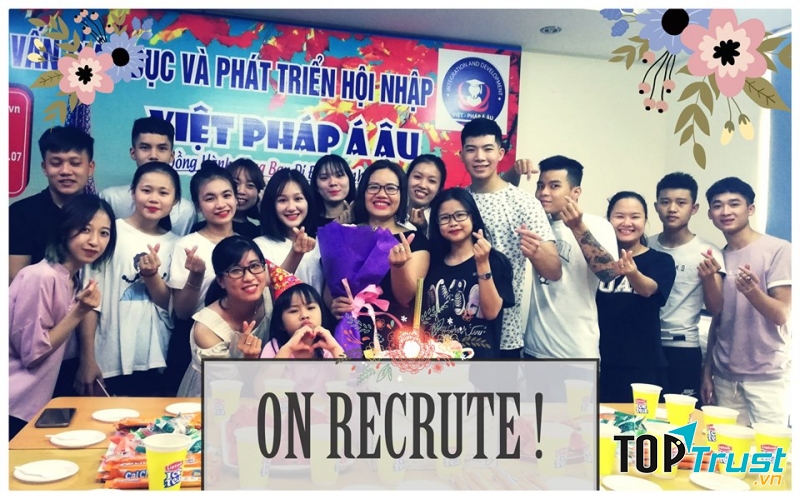 Trung tâm Việt Pháp Á Âu