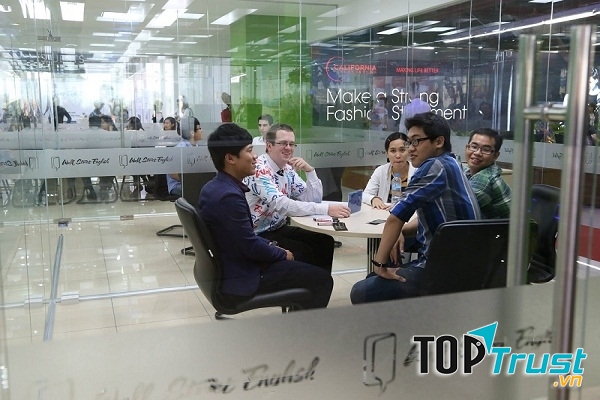 Trung tâm Wall Street English