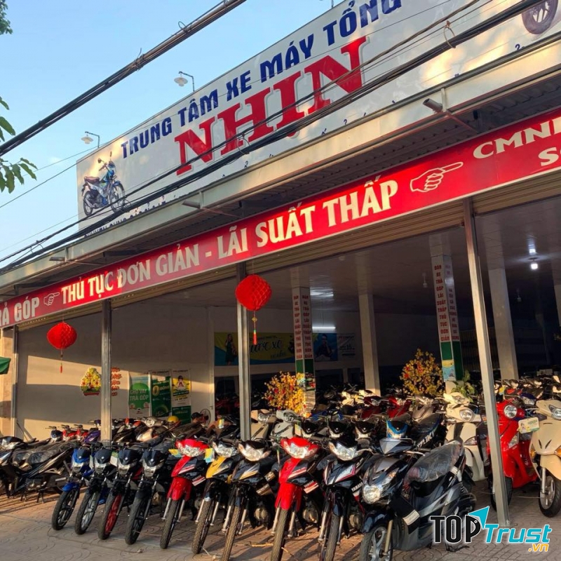 Trung tâm xe máy Nhịn