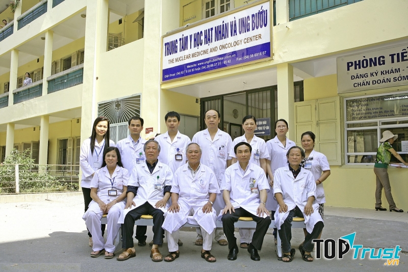 Trung tâm Y học hạt nhân và Ung bướu bệnh viện Bạch Mai