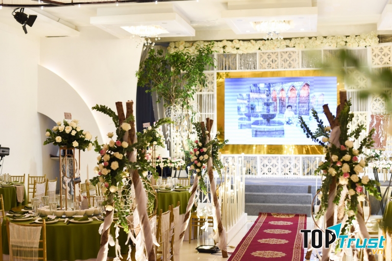 Trung tâm yến tiệc và hội nghị Aqua Palace