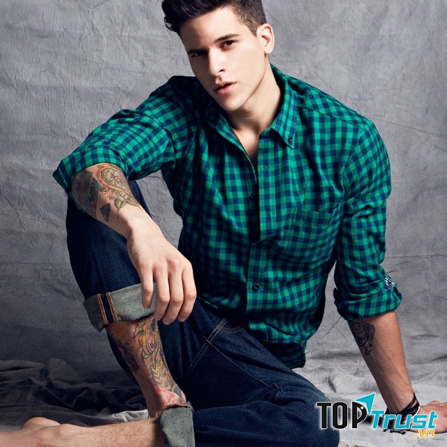 Trước khi lựa chọn sơ mi kẻ, bạn cần lưu ý điểm sau