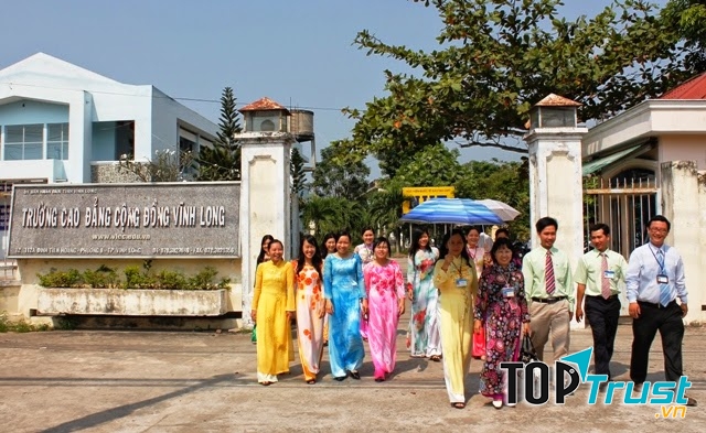 Trường cao đẳng cộng đồng Vĩnh Long