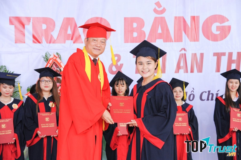 Trường cao đẳng cộng đồng Vĩnh Long