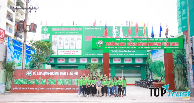 Trường cao đẳng nghề công thương Việt Nam