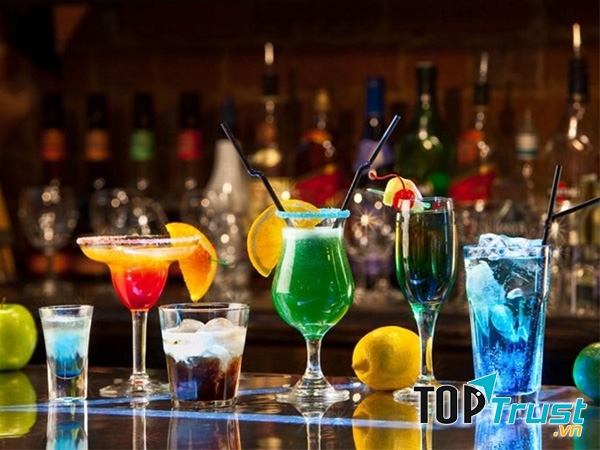 Trường Cao đẳng Nguyễn Trường Tộ không còn là cái tên xa lạ đối với những bạn trẻ yêu thích ngành nghề bartender.