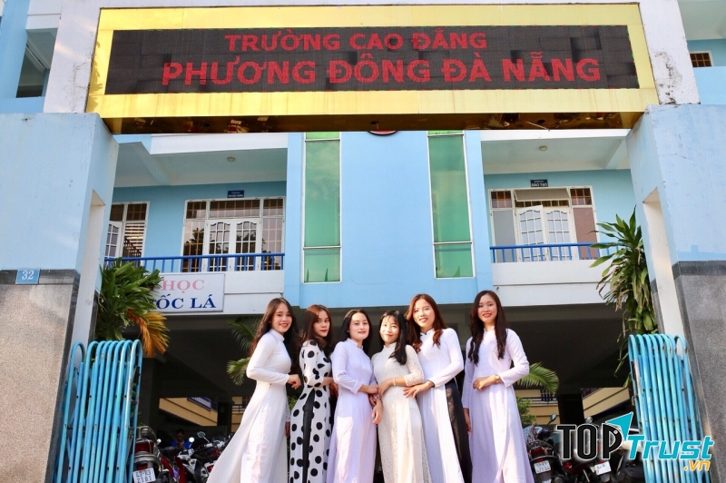 Trường Cao Đẳng Phương Đông