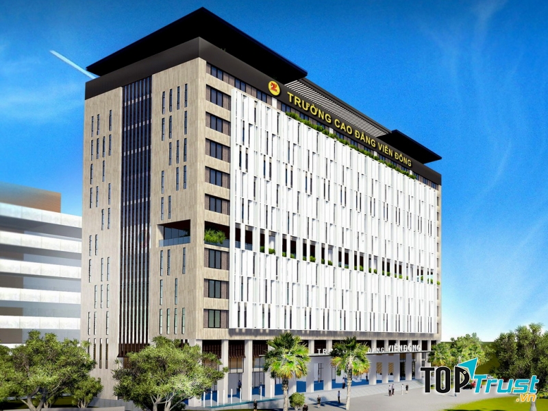 Trường Cao Đẳng Viễn Đông