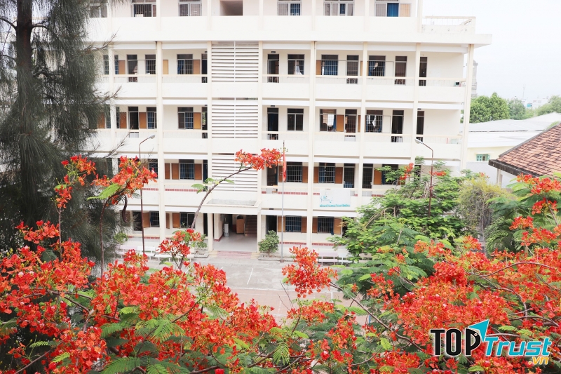 Trường Cao đẳng Y tế Khánh Hòa