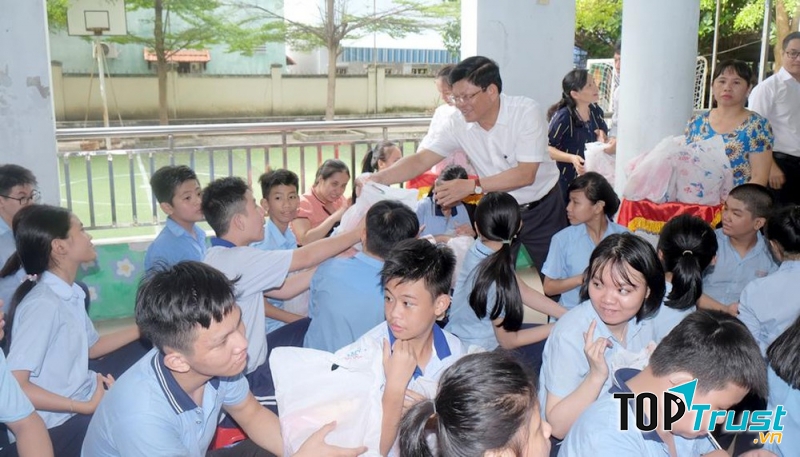Trường chuyên biệt Tương Lai Đà Nẵng