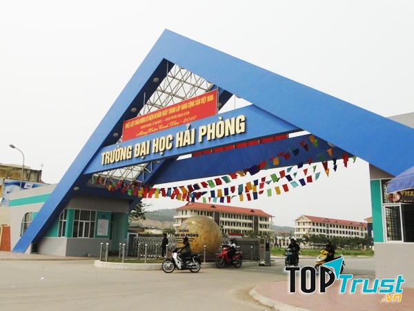 Trường đại học Hải Phòng