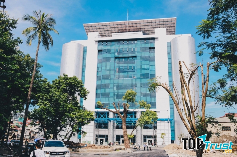 Trường Đại học Kinh tế quốc dân
