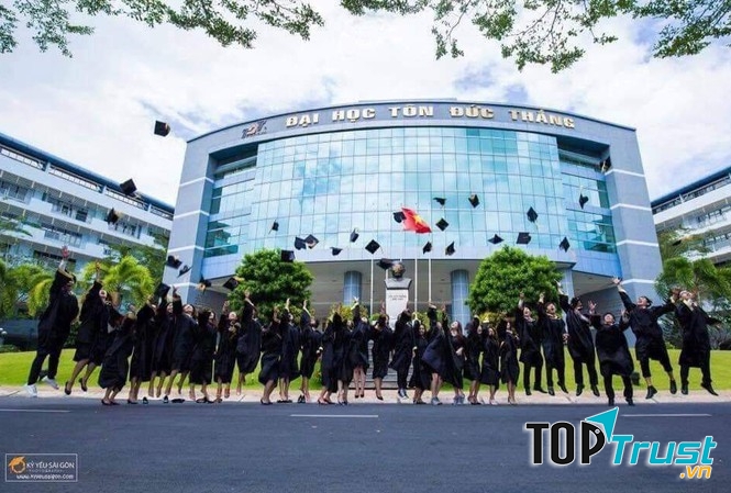 Trường Đại học Tôn Đức Thắng