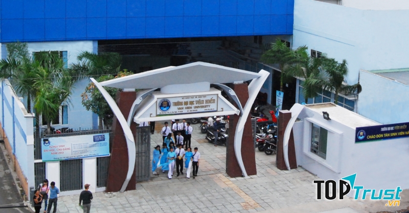 Trường Đại học Văn Hiến