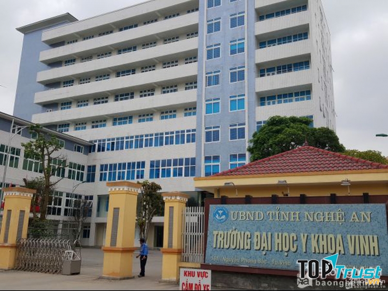 Trường Đại học Y khoa Vinh