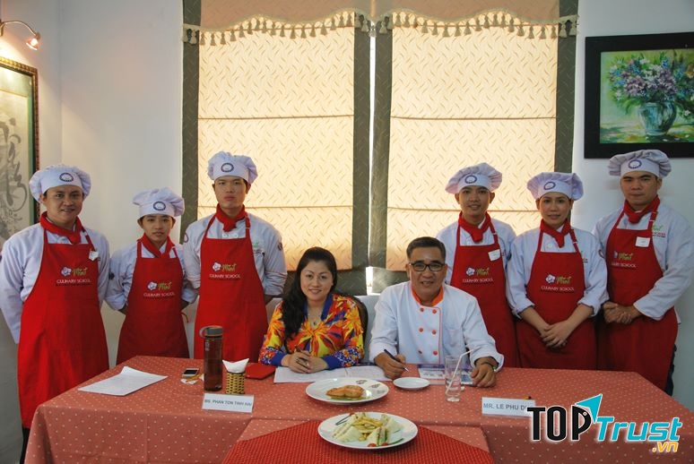 Trường đào tạo nghề bếp VCA