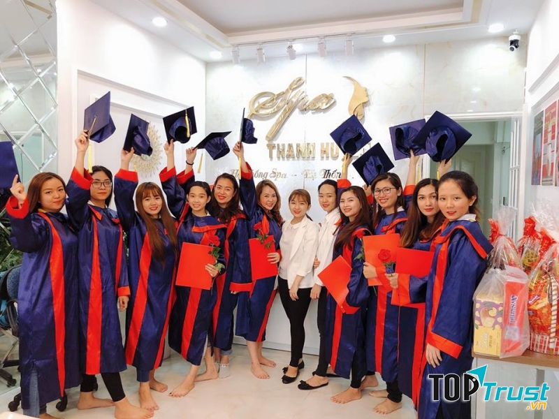 TRƯỜNG DẠY NGHỀ SPA THANH HUYỀN