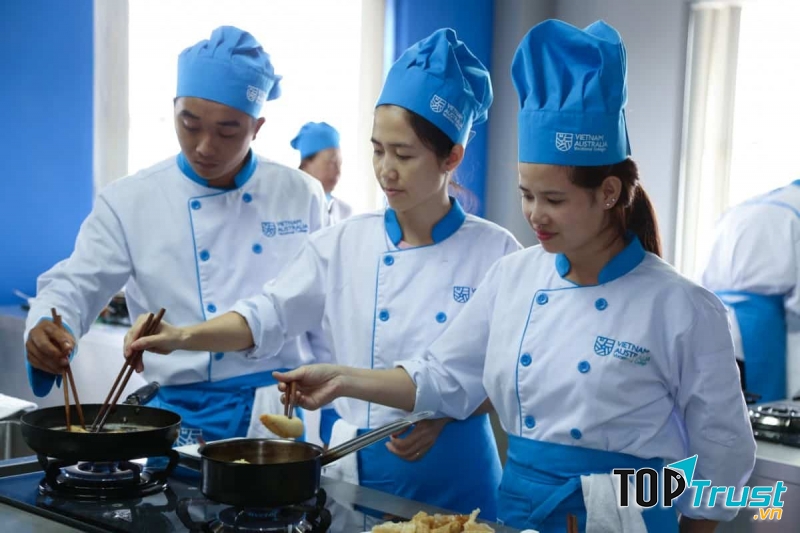 Trường dạy nghề Việt Úc