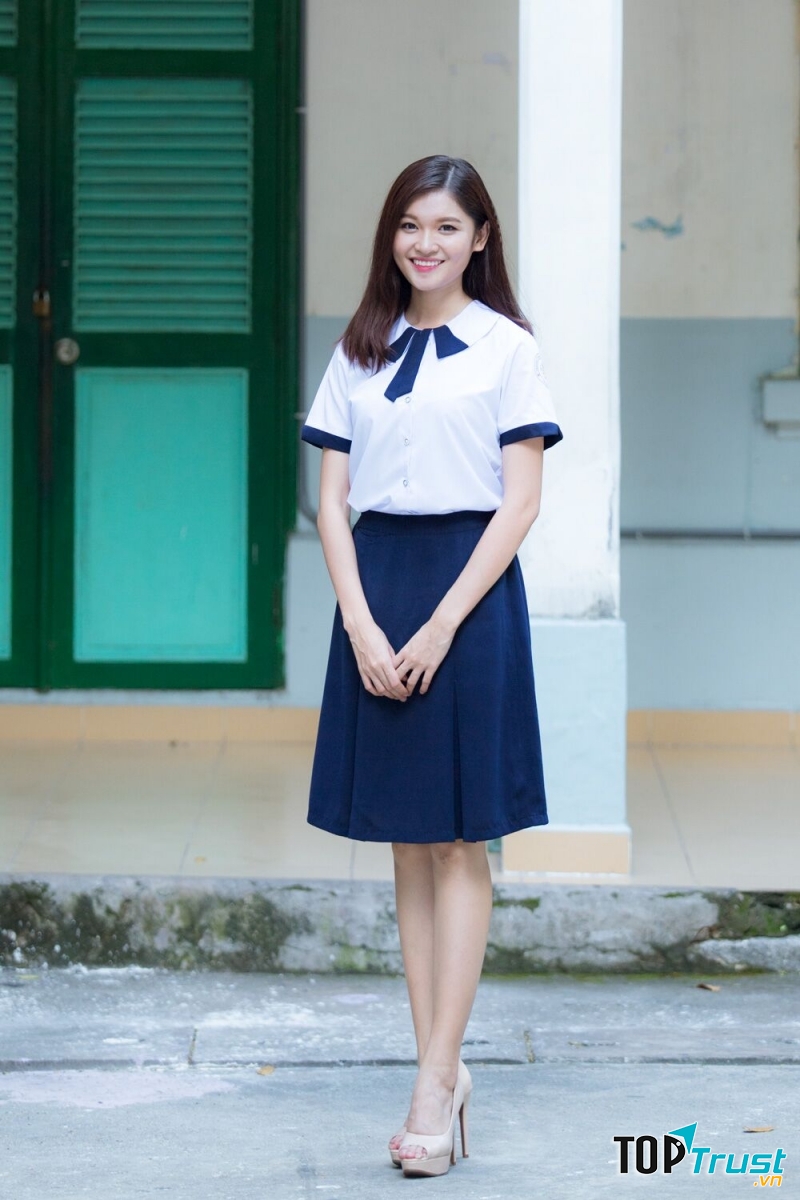 Đồng phục nữ sinh Trường Lê Quý Đôn