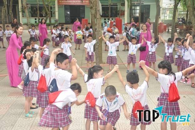 Trường mầm non 1